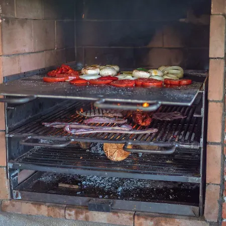 Casa Cantera Del Berrocal Ortigosa del Monte