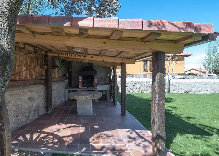 Casa Cantera Del Berrocal * Ortigosa del Monte