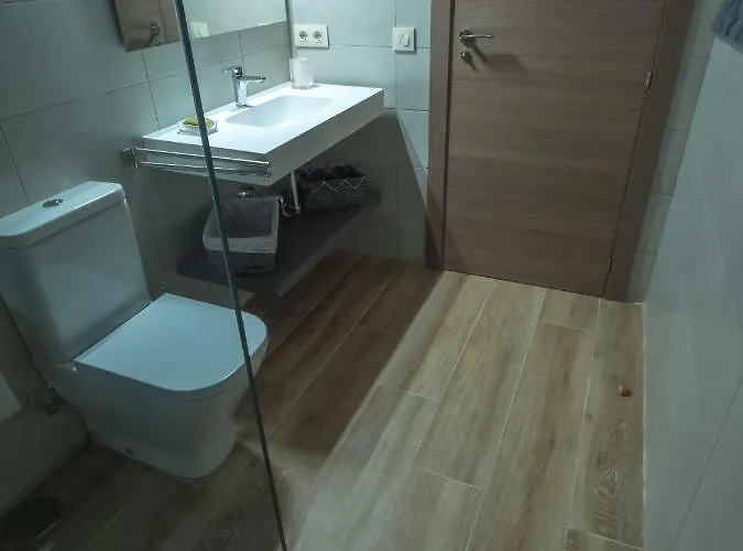 Casa Cantera Del Berrocal * Ortigosa del Monte